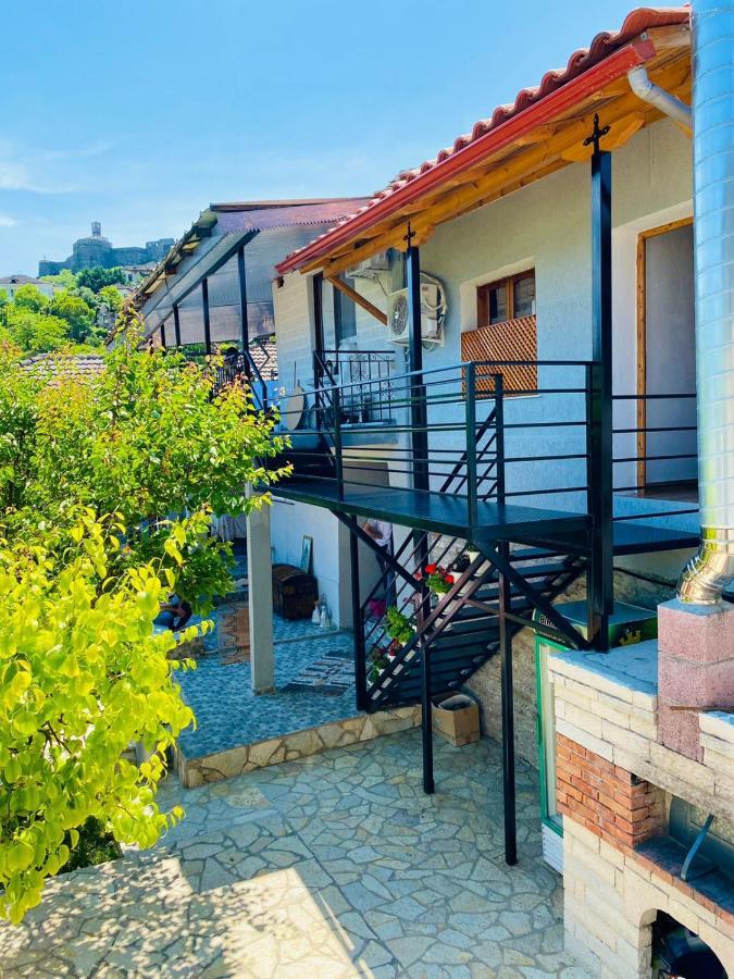 "Mani Guest House" Gjirokastra Zewnętrze zdjęcie