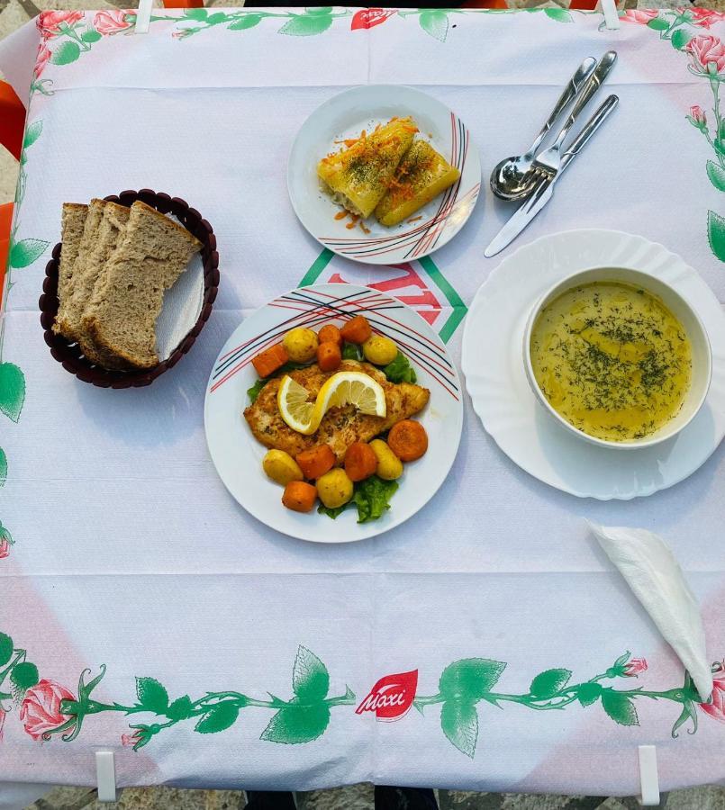 "Mani Guest House" Gjirokastra Zewnętrze zdjęcie