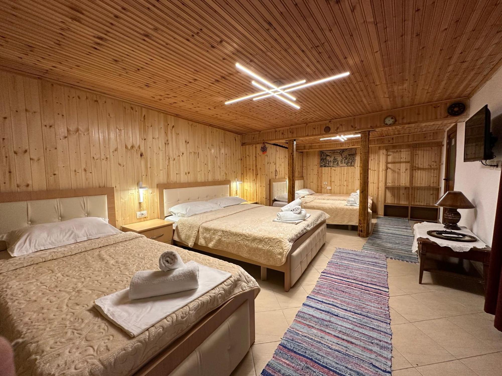"Mani Guest House" Gjirokastra Zewnętrze zdjęcie