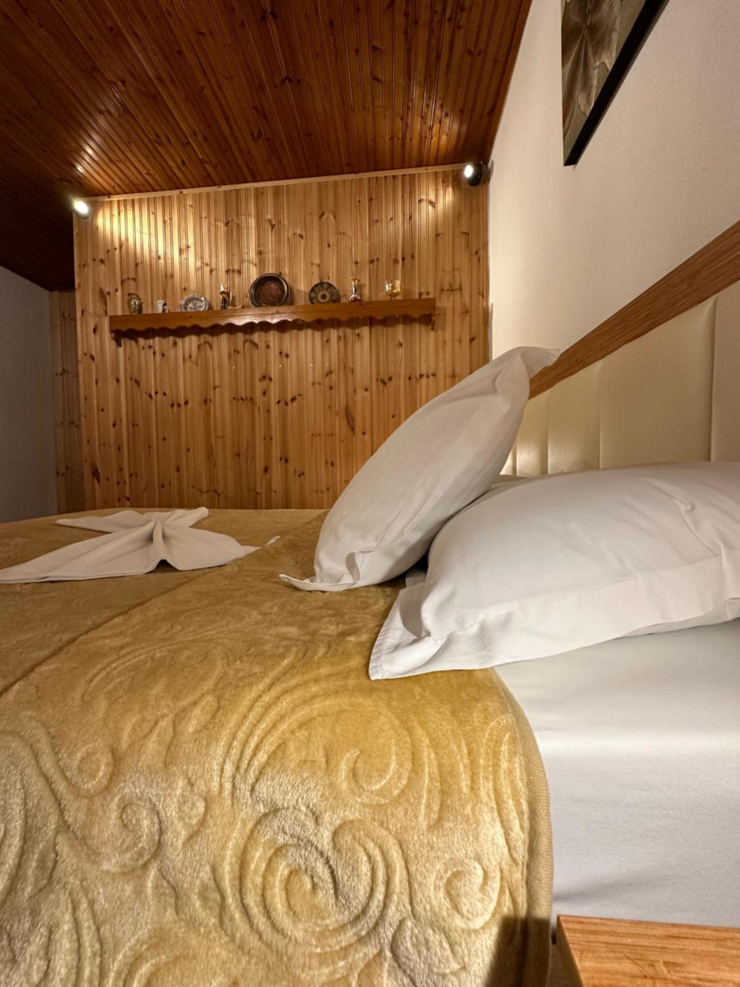 "Mani Guest House" Gjirokastra Zewnętrze zdjęcie