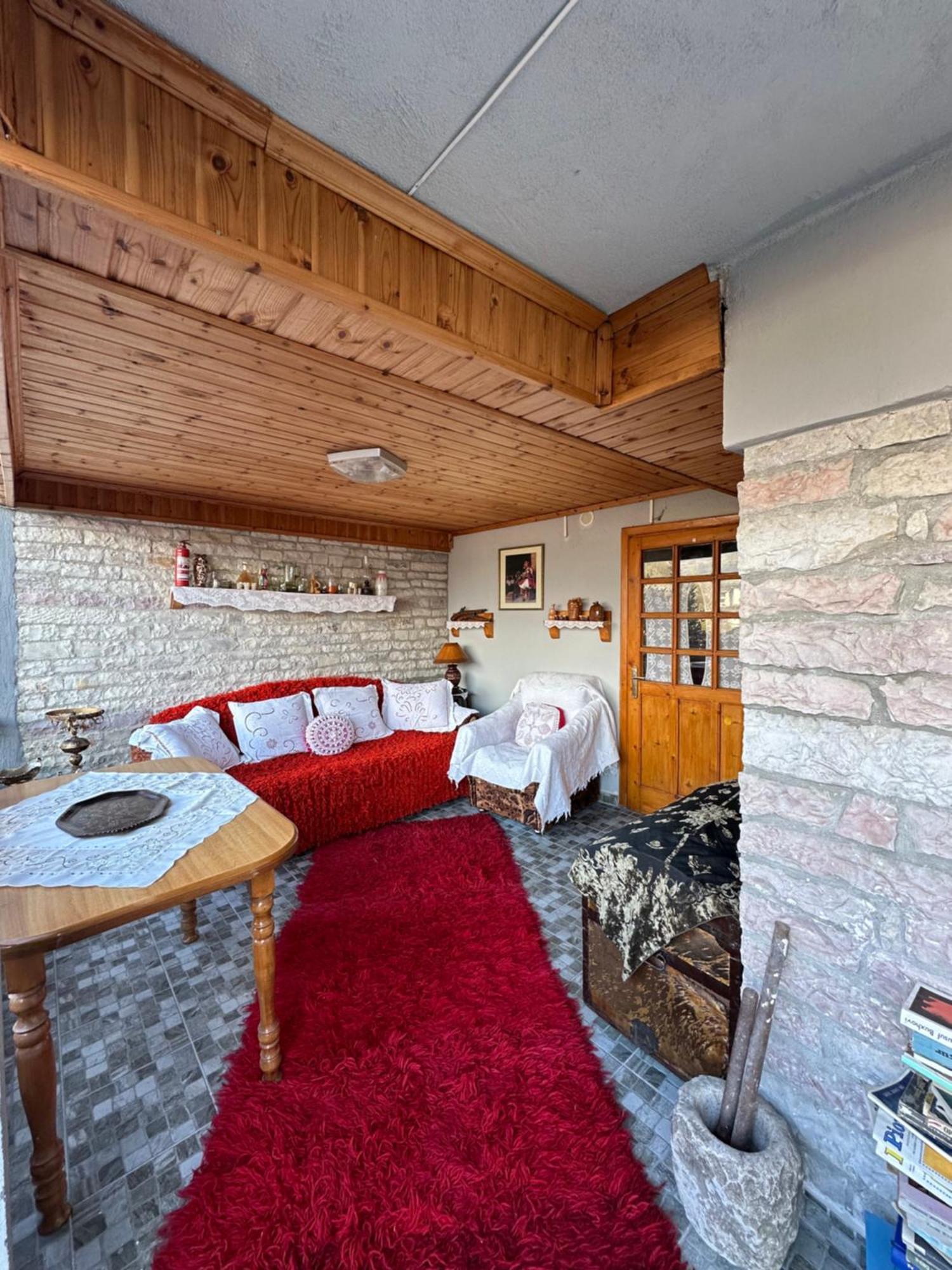 "Mani Guest House" Gjirokastra Zewnętrze zdjęcie